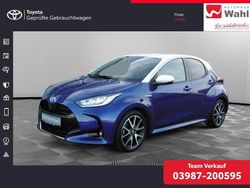 Dark blue mica Gebraucht 2020 Toyota Yaris Hybrid Style Limousine | 15.490 € (Fairer Preis)