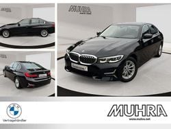 Black sapphire Gebraucht 2021 BMW 320 Luxury Line Limousine | 29.340 € (Fairer Preis)