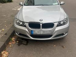 Silber Gebraucht 2006 BMW 318 Limousine | 3.600 € (Superpreis)