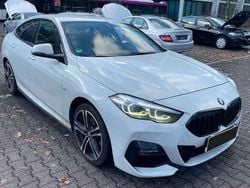 Weiß Gebraucht 2020 BMW 218 M Sport Coupé | 20.999 € (Fairer Preis)