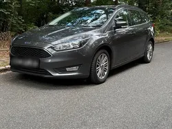 Grau Gebraucht 2018 Ford Focus Kombi | 6.500 € (Etwas zu teuer)