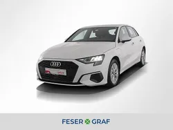 Weiß Gebraucht 2022 Audi A3 Sportback Limousine | 19.999 € (Fairer Preis)