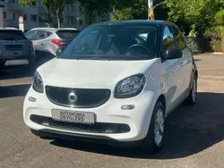 Weiß Gebraucht 2019 Smart ForFour Limousine | 8.850 € (Guter Preis)