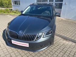 Grau Gebraucht 2020 Skoda Octavia Soleil Kombi | 19.190 € (Guter Preis)