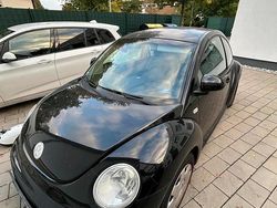 Schwarz Gebraucht 2000 VW Beetle Kleinwagen | 1.700 € (Etwas zu teuer)