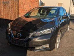 Schwarz Gebraucht 2019 Nissan Leaf Tekna Kleinwagen | 12.100 € (Fairer Preis)