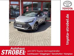 Shimmering silver metallic/sch Gebraucht 2024 Toyota C-HR Team SUV | 30.480 € (Superpreis)