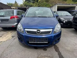 Blau Gebraucht 2006 Opel Zafira Cosmo Van / Kleinbus | 2.999 € (Fairer Preis)