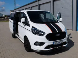 Weiß Gebraucht 2022 Ford Tourneo Custom Sport Limousine | 39.600 € (Etwas zu teuer)