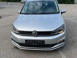 Silber Gebraucht 2016 VW Touran Comfortline Van / Kleinbus | 11.990 € (Superpreis)