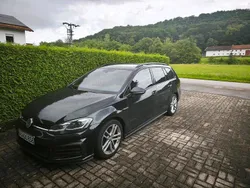 Schwarz Gebraucht 2019 VW Golf VII GTD Kombi | 12.000 € (Superpreis)