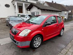 Rot Gebraucht 2008 Citroën C2 Kleinwagen | 2.250 € (Etwas zu teuer)