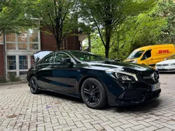 Schwarz Gebraucht 2019 Mercedes CLA200 Edition Limousine | 22.500 €