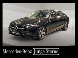 Obsidianschwarz Gebraucht 2024 Mercedes C200 Avantgarde Limousine | 36.440 € (Guter Preis)