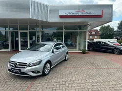 Silber Gebraucht 2015 Mercedes A180 Limousine | 9.990 € (Guter Preis)