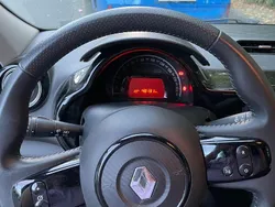 Schwarz Gebraucht 2021 Renault Twingo LIMITED Kleinwagen | 9.800 € (Fairer Preis)