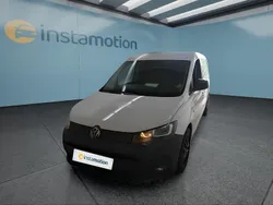 Weiß Gebraucht 2021 VW Caddy Van / Kleinbus | 16.499 € (Fairer Preis)