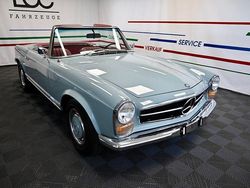 Blau Gebraucht 1967 Mercedes 250 Cabrio | 69.500 €