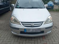 Grau Gebraucht 2007 Suzuki Liana Kombi | 1.200 €