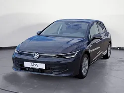 Uranograu Gebraucht 2025 VW Golf VIII Life Limousine | 27.888 € (Fairer Preis)