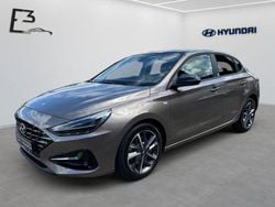Braun Gebraucht 2022 Hyundai i30 Edition 30+ Limousine | 22.490 € (Fairer Preis)