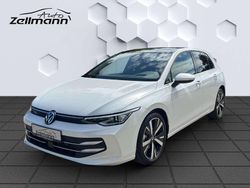Oryxweiß perlmutteffekt Gebraucht 2025 VW Golf VIII Style Limousine | 38.940 €