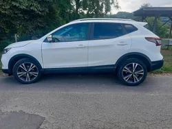 Weiß Gebraucht 2021 Nissan Qashqai SUV | 19.500 € (Fairer Preis)