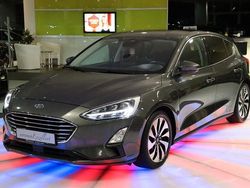 Grau Gebraucht 2019 Ford Focus Titanium Kombi | 13.650 € (Fairer Preis)