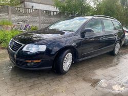 Schwarz Gebraucht 2010 VW Passat Kombi | 3.000 €