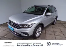 Silber Gebraucht 2021 VW Tiguan Life SUV | 33.970 € (Etwas zu teuer)
