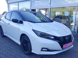 White 3p/ black m Gebraucht 2024 Nissan Leaf 360º Kleinwagen | 25.900 € (Etwas zu teuer)