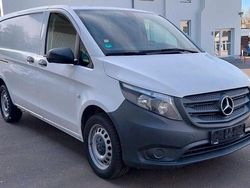 Weiß Gebraucht 2019 Mercedes Vito Van / Kleinbus | 19.200 € (Fairer Preis)
