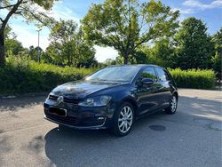 Blau Gebraucht 2016 VW Golf VII Allstar Limousine | 8.790 € (Fairer Preis)