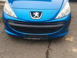 Blau Gebraucht 2007 Peugeot 207 Kleinwagen | 2.450 € (Etwas zu teuer)