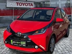 Super red 5 Gebraucht 2015 Toyota Aygo X-wave Kleinwagen | 8.990 € (Guter Preis)