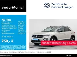 Ivory silver metallic/schwarz Gebraucht 2024 VW T-Roc Move SUV | 28.930 € (Guter Preis)