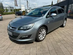 Silber Gebraucht 2013 Opel Astra Kombi | 3.990 € (Guter Preis)