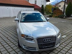 Silber Gebraucht 2006 Audi A4 Kombi | 2.500 € (Fairer Preis)