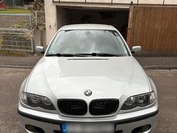 Silber Gebraucht 2001 BMW 320 Limousine | 1.900 € (Guter Preis)