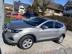 Grau Gebraucht 2018 Nissan Qashqai Acenta SUV | 13.900 € (Fairer Preis)