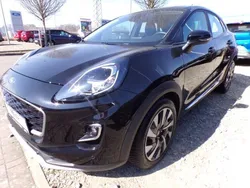 Black metallic Gebraucht 2023 Ford Puma Titanium SUV | 18.950 € (Guter Preis)