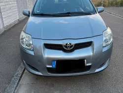 Grau Gebraucht 2008 Toyota Auris Limousine | 3.900 € (Fairer Preis)