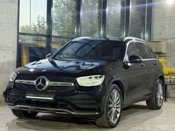 Schwarz Gebraucht 2020 Mercedes GLC220 AMG SUV | 35.900 € (Fairer Preis)