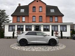 Grau Gebraucht 2022 Hyundai Ioniq 6 Limousine | 33.950 € (Guter Preis)