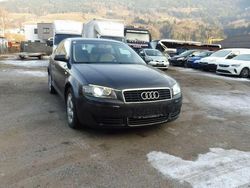 Grau Gebraucht 2003 Audi A3 Attraction Limousine | 999 € (Superpreis)