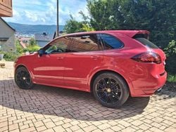 Rot Gebraucht 2012 Porsche Cayenne GTS Sport SUV | 27.500 € (Guter Preis)