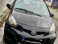 Schwarz Gebraucht 2009 Toyota Aygo Kleinwagen | 1.800 € (Guter Preis)