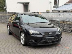 Schwarz Gebraucht 2008 Ford Focus ST Limousine | 12.999 €