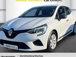 Weiß Gebraucht 2021 Renault Clio V Life Limousine | 10.490 € (Guter Preis)