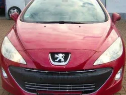 Rot Gebraucht 2009 Peugeot 308 CC Cabrio | 3.449 € (Guter Preis)